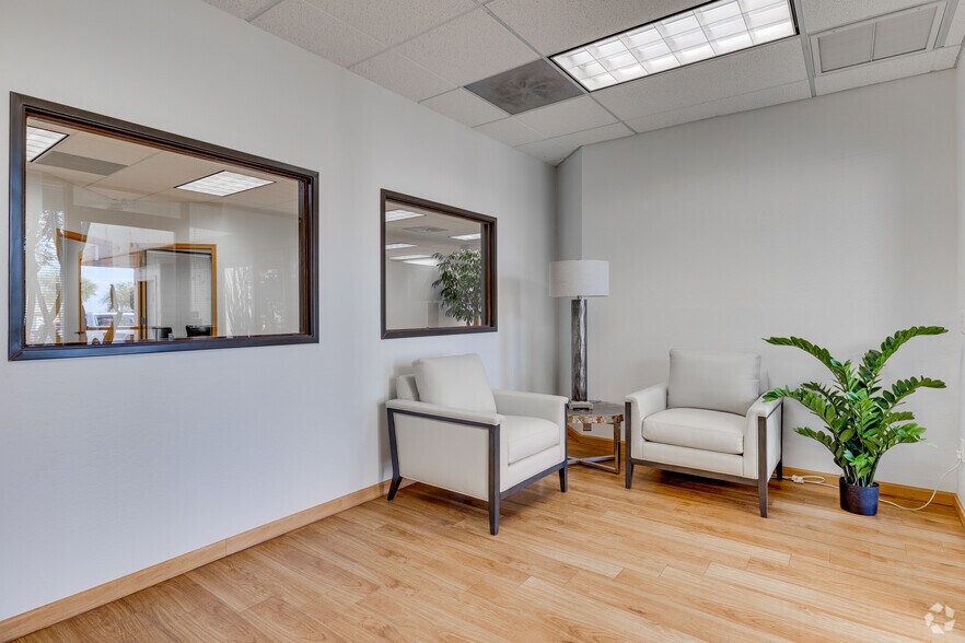 More Photos Of 7518 E Elbow Bend Rd, Carefree Office For Sale