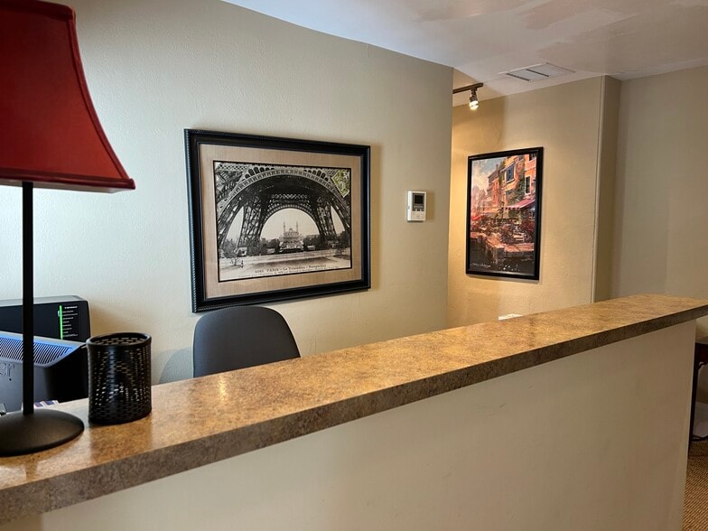 More Photos Of 528 Swede St, Norristown Office For Sale