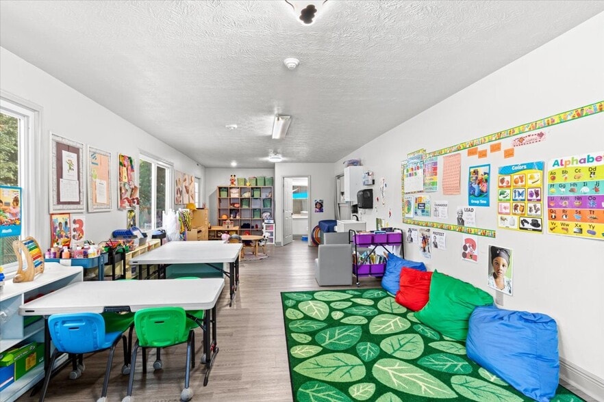 More Photos Of 57 Merritt St SE, Marietta Daycare Center For Sale