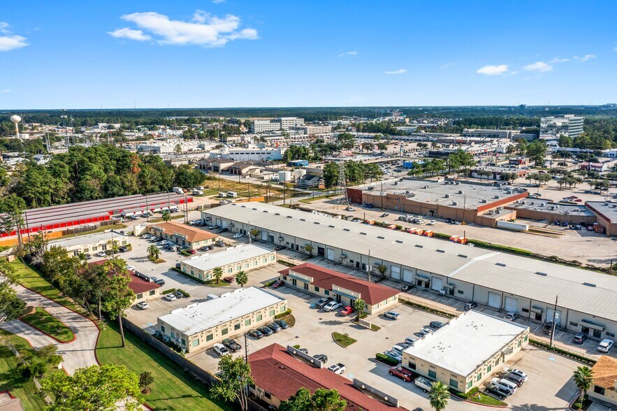 More Photos Of 25329 Budde Rd, The Woodlands Medical For Lease