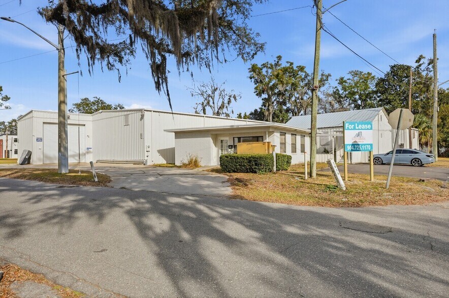 More Photos Of 119 Sewald St, Jacksonville Service For Lease
