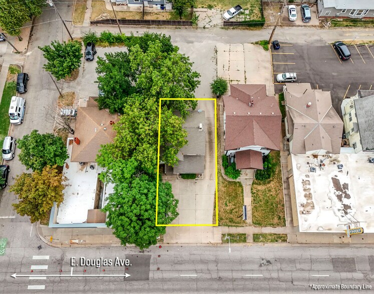 More Photos Of 2808 E Douglas Ave, Wichita Storefront Retail Office For Sale