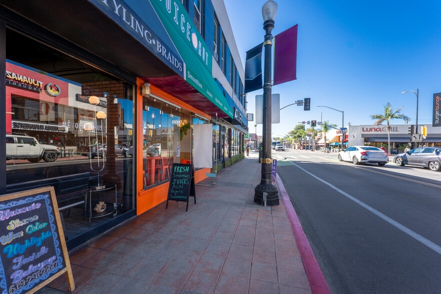 More Photos Of 401-425 University Ave, San Diego Apartments For Lease