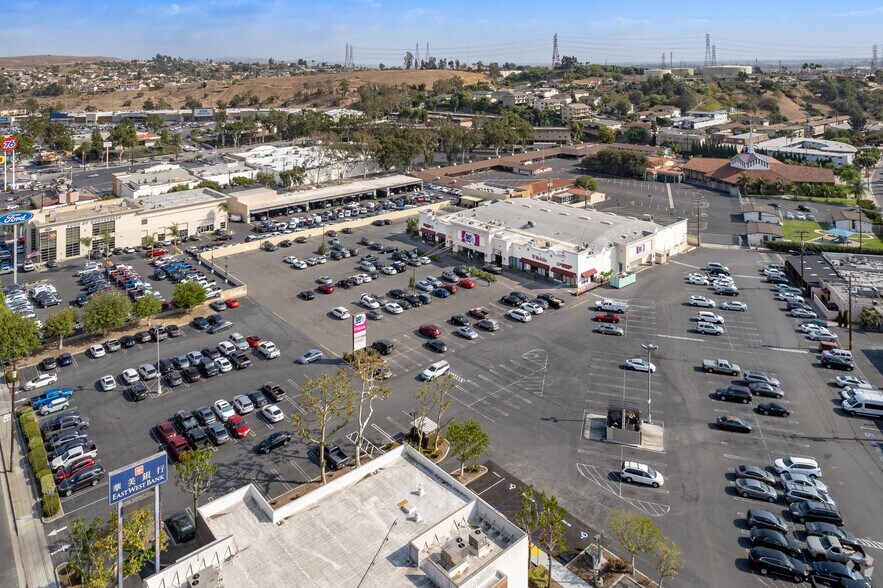 More Photos Of 2809 Via Campo, Montebello Freestanding For Lease