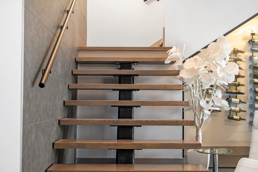 More Photos Of 39 Truss Dr, Boerne Flex For Sale