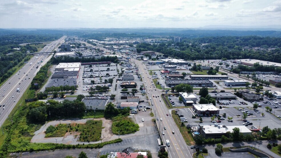 More Photos Of 8085-8161 Kingston Pike, Knoxville Land For Sale