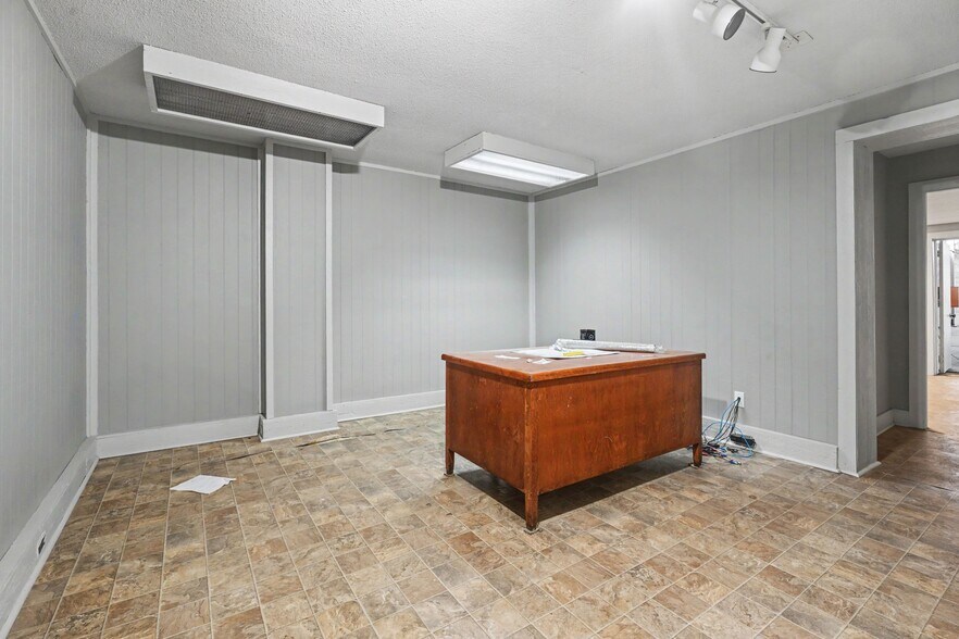 More Photos Of , Angleton Unknown For Sale