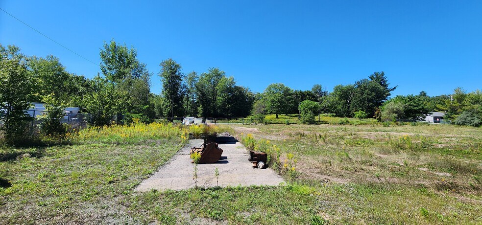 More Photos Of 82 Cold Spring Rd, Monticello Loft Creative Space For Sale