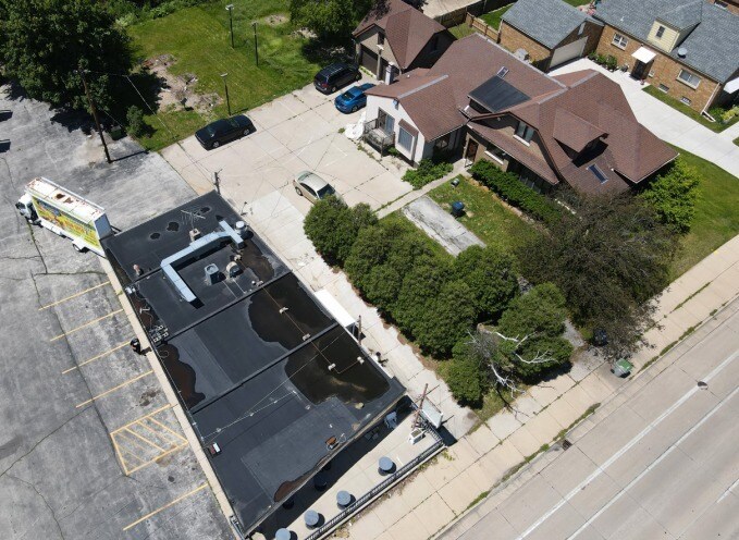 More Photos Of 7602 W Lisbon Ave, Milwaukee General Retail For Sale
