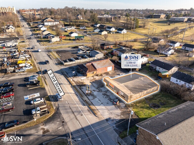 More Photos Of 514 S 3rd St, Danville General Retail For Lease