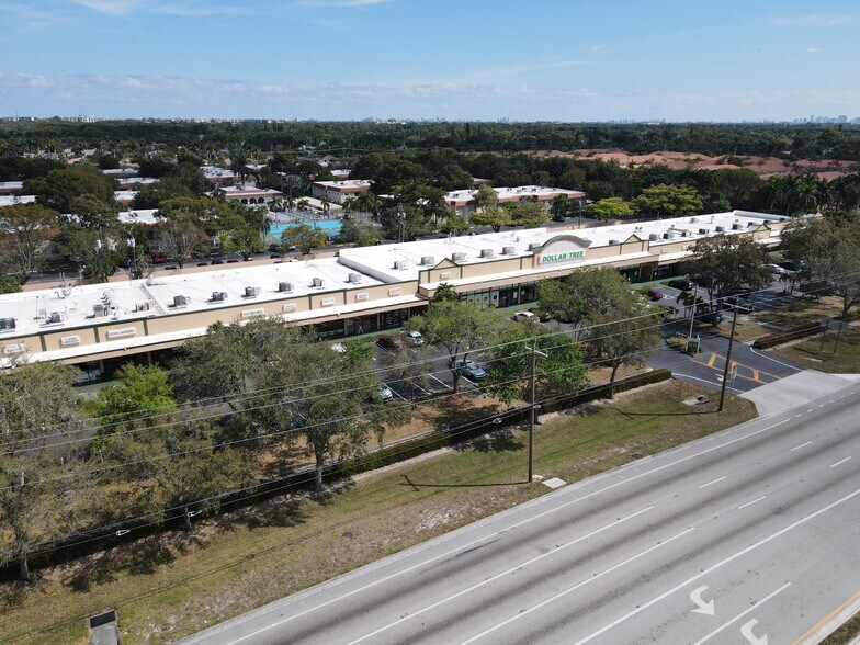 More Photos Of 300-366 S State Road 7, Margate Unknown For Lease