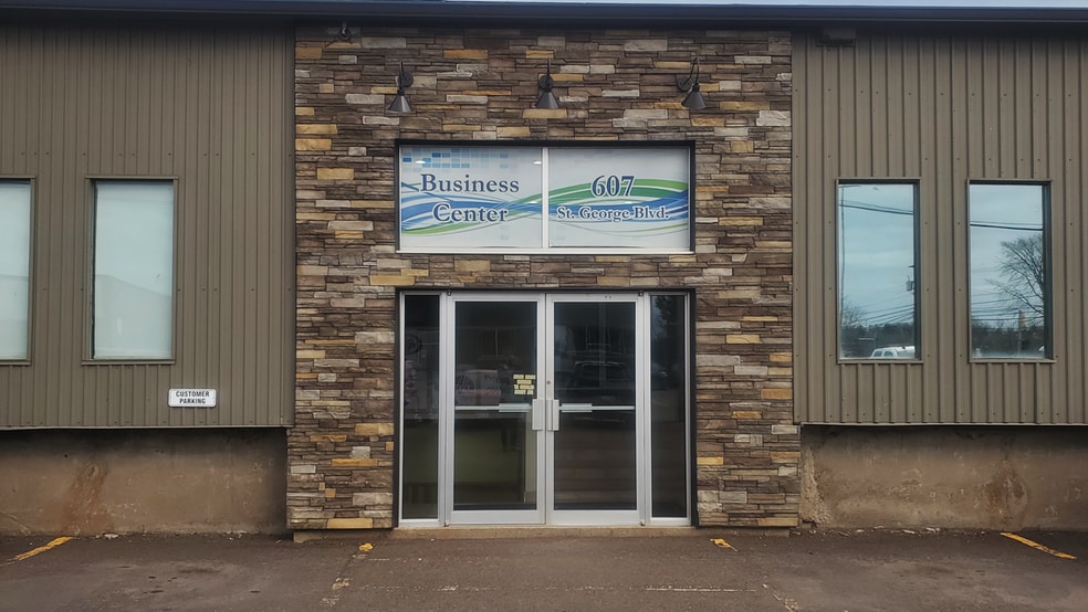 More Photos Of 607 St. George Blvd, Moncton Office For Sale