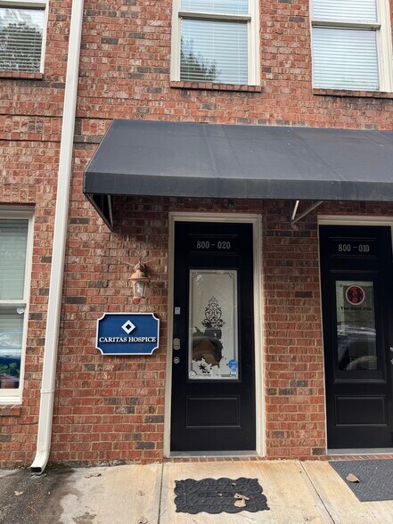 More Photos Of 800 Old Dawson Village Rd E, Dawsonville Office For Sale