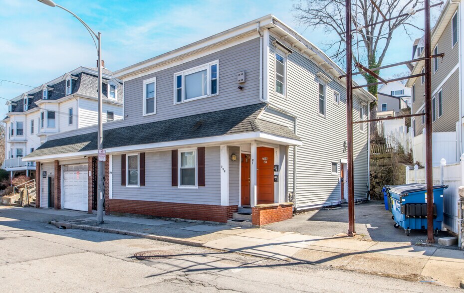 More Photos Of 799-801 N Main St, Fall River Apartments For Sale