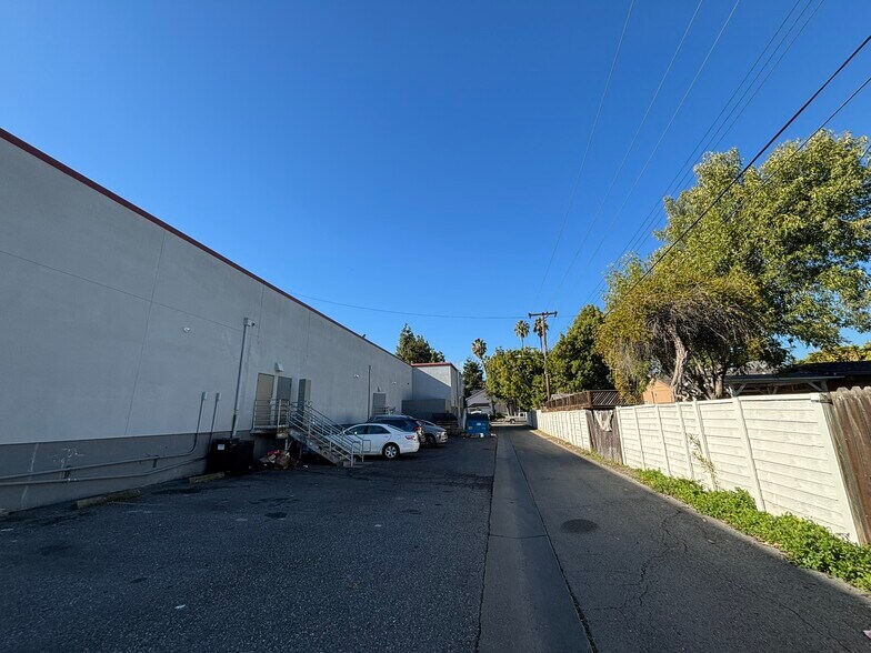 More Photos Of 2765-2799 El Camino Real, Santa Clara Unknown For Lease