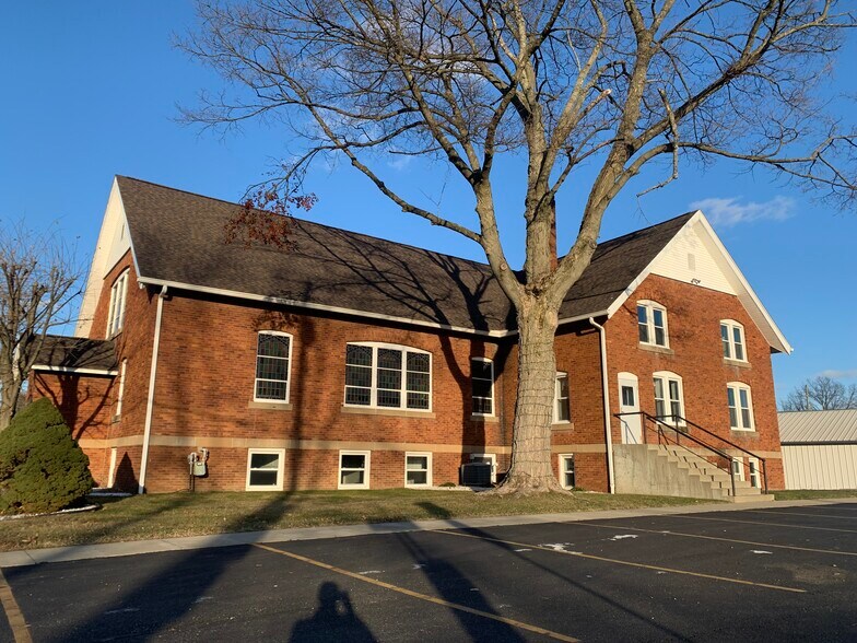 More Photos Of 120 Lake Ave NE, Hartville Religious Facility For Sale