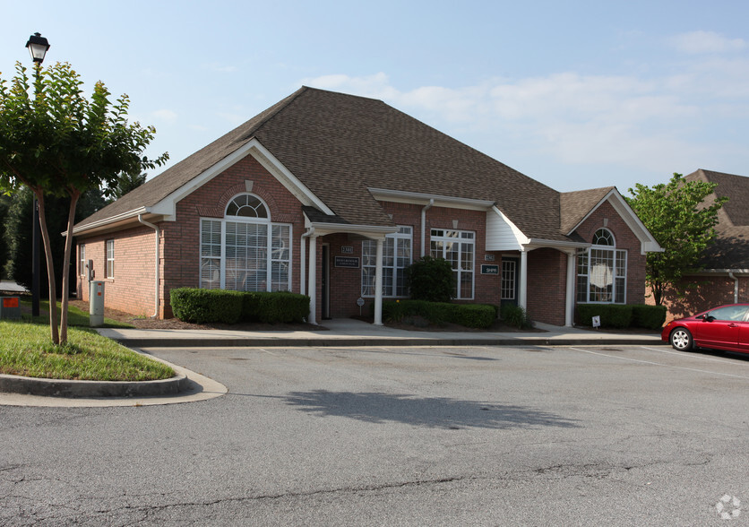 Primary Photo Of 2775 Old Shackleford Rd, Lawrenceville Medical For Sale