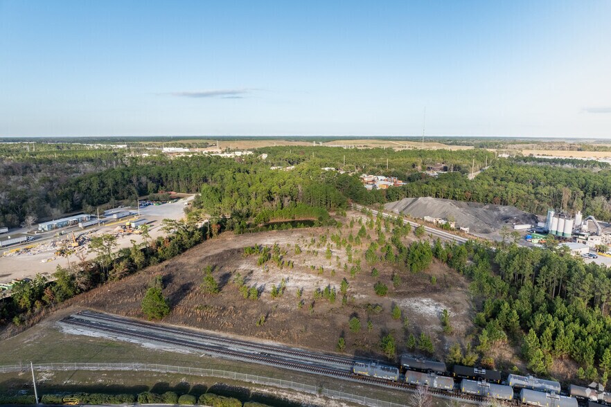 More Photos Of 0 Blasius Rd, Jacksonville Land For Lease