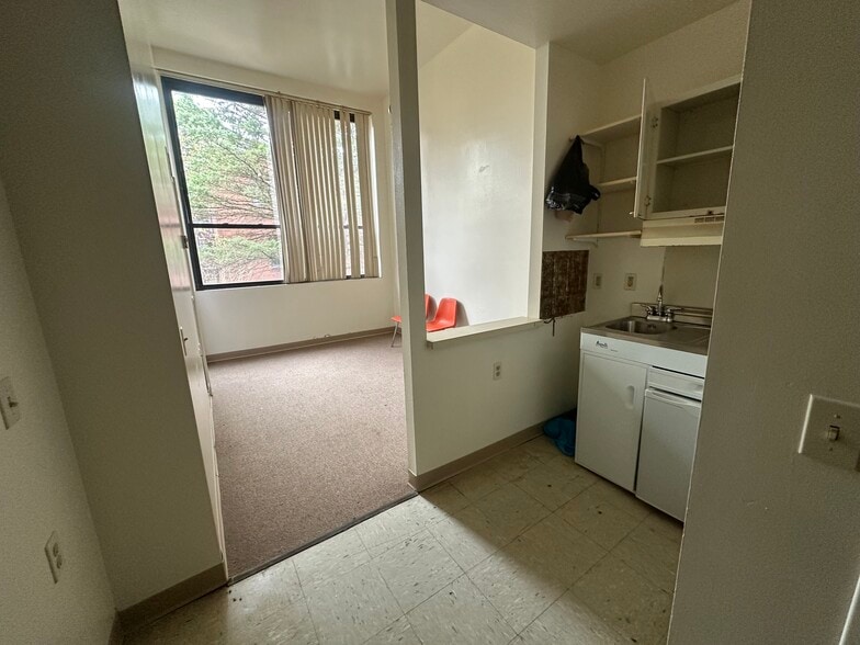More Photos Of 215 Lelia St, Pittsburgh Apartments For Sale