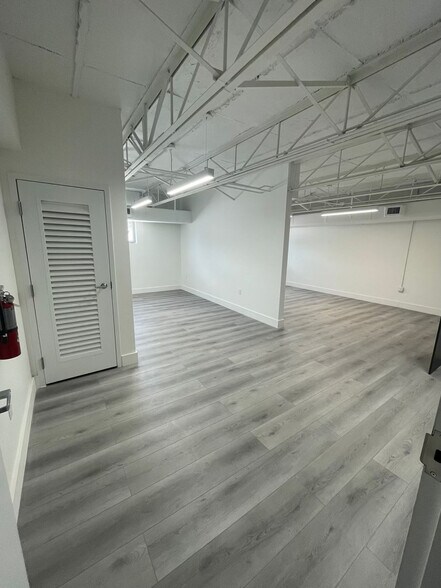 More Photos Of 777 NE 125th St, North Miami Storefront For Lease