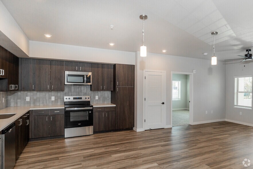 More Photos Of 5030 Wiseman Way, Fairfield Apartments For Lease