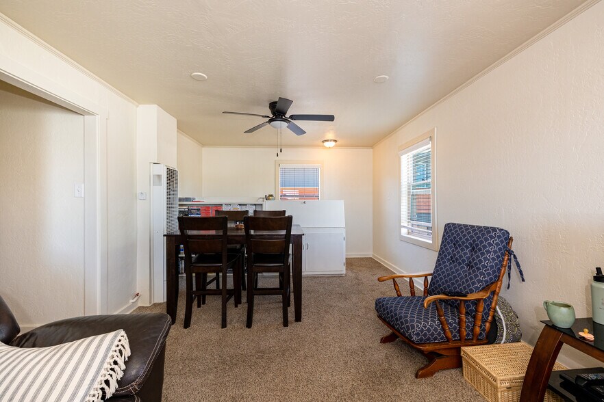 More Photos Of 116 S 1st St, Williams Office For Sale