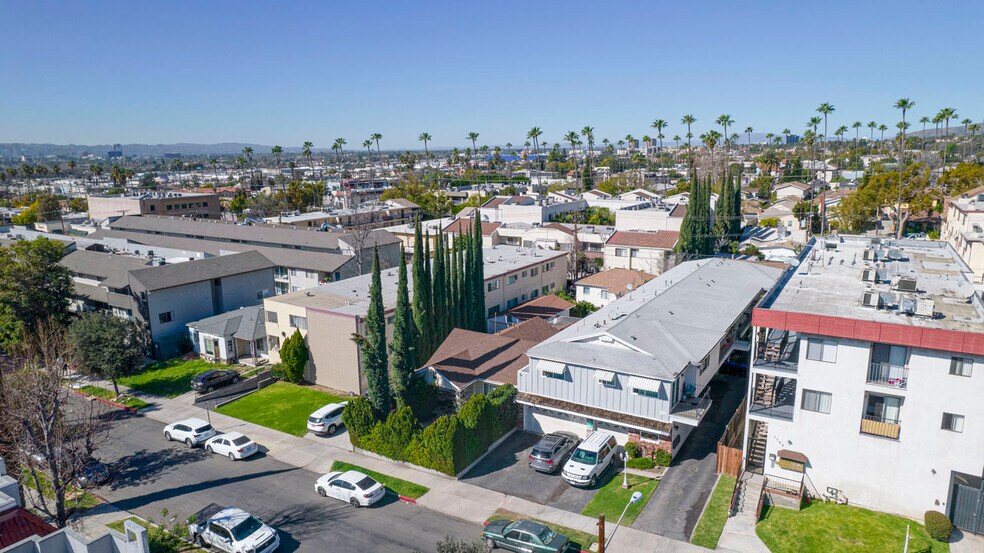 More Photos Of 1157 Justin Ave, Glendale Apartments For Sale