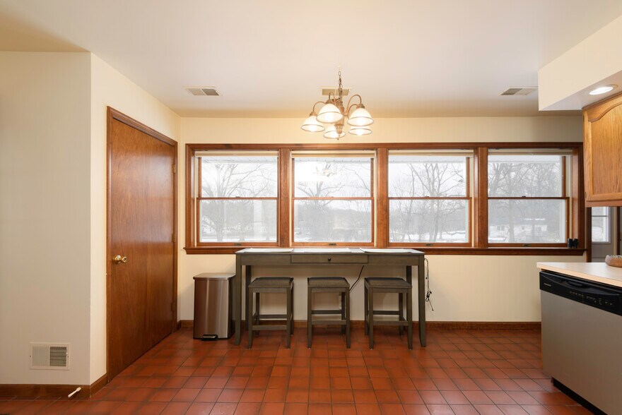 More Photos Of 166 Rosehill Ave, West Grove Multifamily For Sale