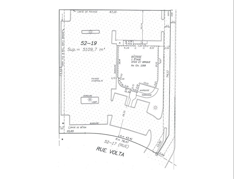 More Photos Of 1165 Rue Volta, Boucherville Restaurant For Lease