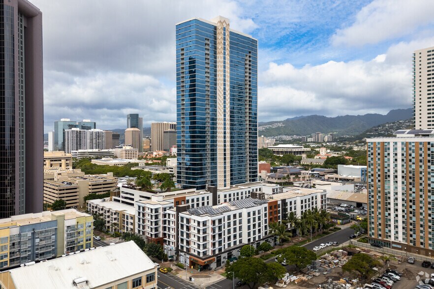 More Photos Of 502 Keawe St, Honolulu Apartments For Lease