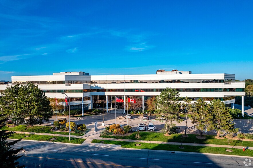 More Photos Of 2233 Argentia Rd, Mississauga Coworking Space