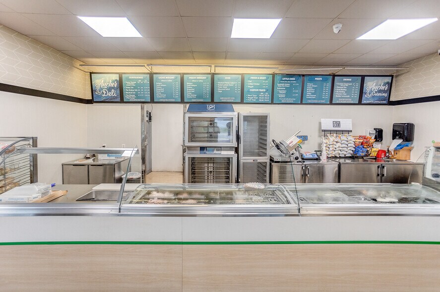 More Photos Of 109 S Park St, Sesser Fast Food For Sale