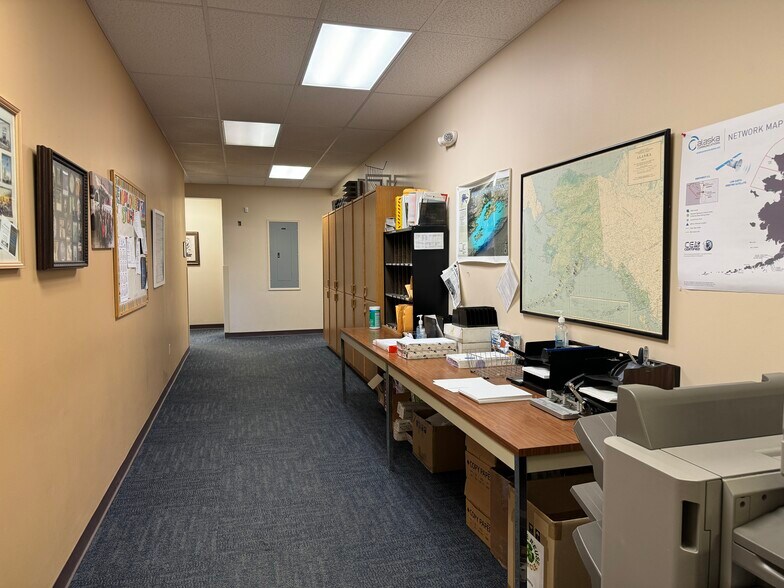 More Photos Of 151 Warehouse Dr, Soldotna Flex For Lease