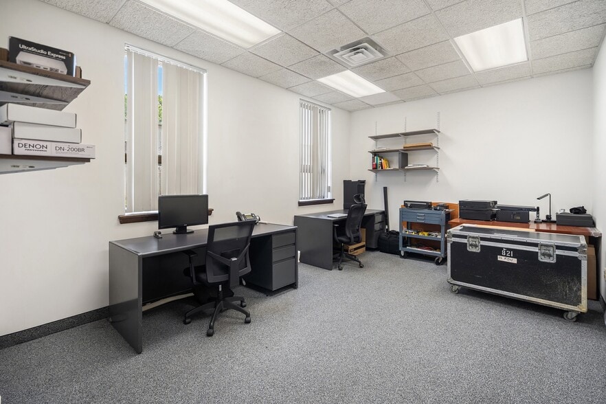 More Photos Of 1167 Rt 22 E, Mountainside Light Distribution For Sale