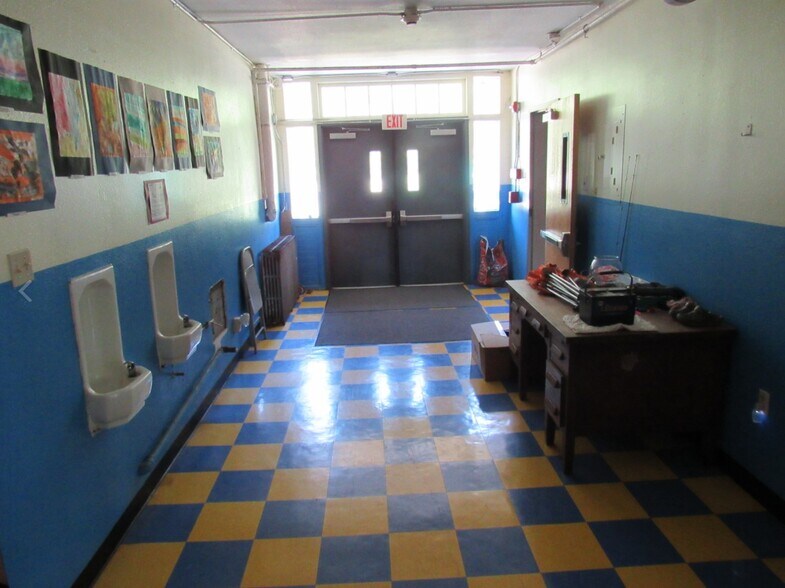 More Photos Of 25385 Seneca Trl, Valley Head Schools For Sale