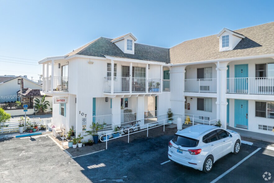 More Photos Of 107 Anastasia Blvd, Saint Augustine Hotel For Sale