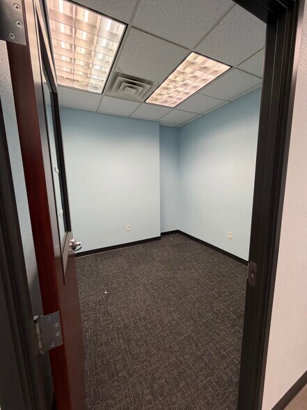 More Photos Of 4040 McDermott Rd, Plano Medical For Lease