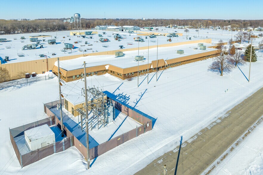 More Photos Of 700 Luicks Ln S, Belmond Manufacturing For Lease