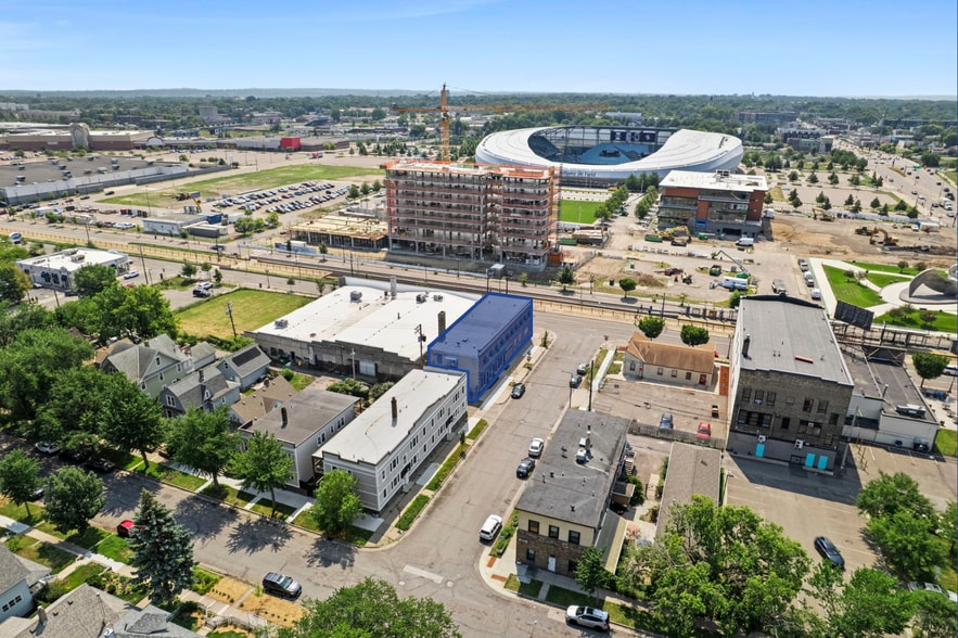 More Photos Of 1533 University Ave W, Saint Paul General Retail For Sale