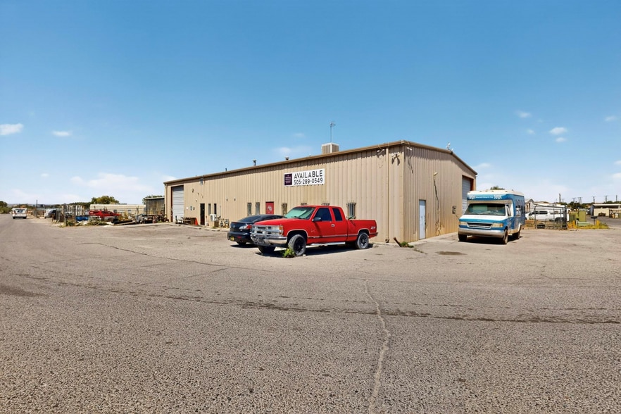 More Photos Of 7901 Ranchitos Loop NE, Albuquerque Service For Sale