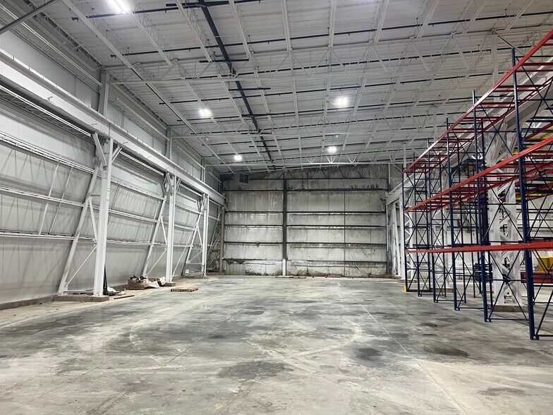 More Photos Of 2331 S 30th St, Lafayette Manufacturing For Sale