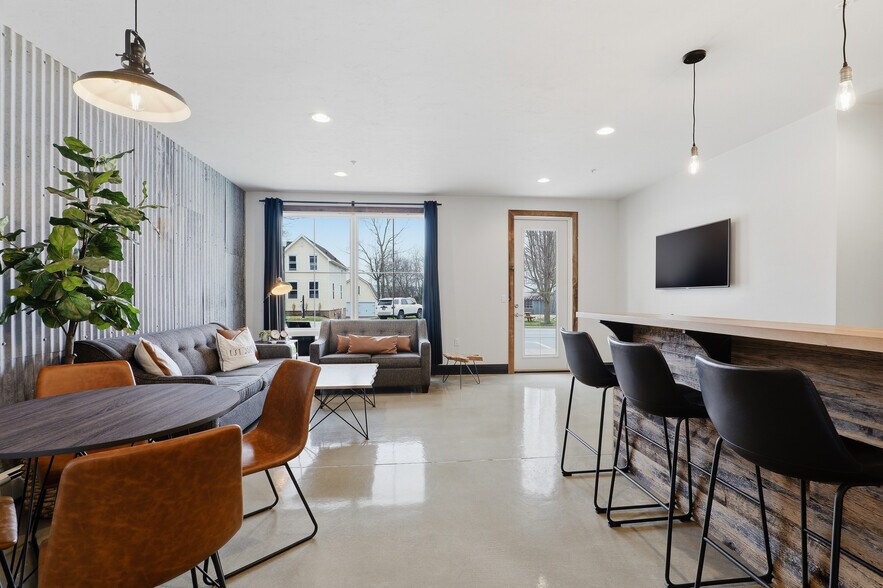 More Photos Of 171 E Rhine St, Elkhart Lake Apartments For Sale
