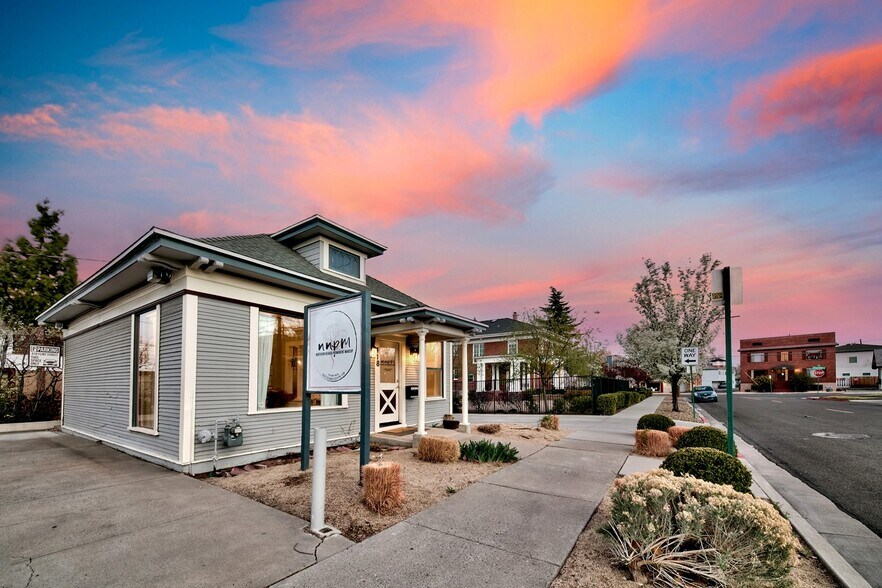 More Photos Of 242 W Liberty St, Reno Office Residential For Sale