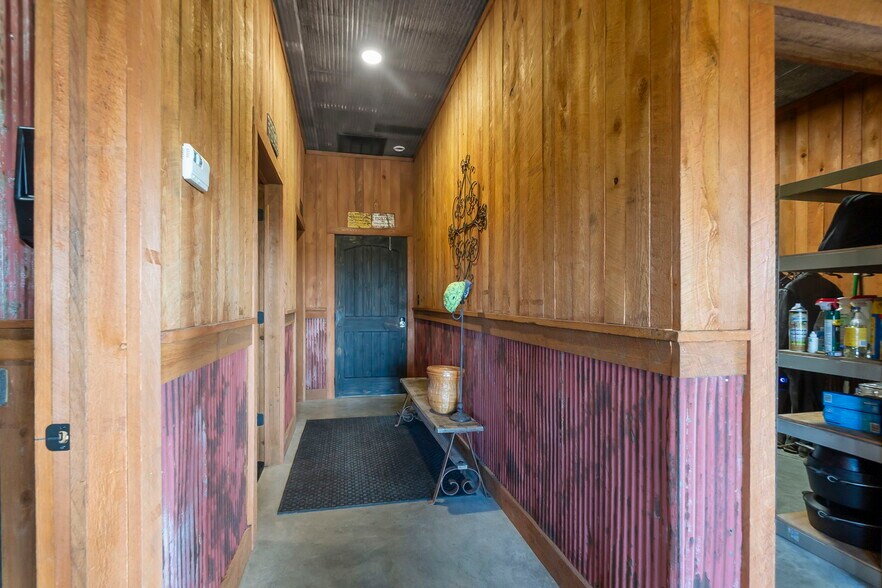 More Photos Of 2948 State Highway V, Matthews Light Manufacturing For Sale