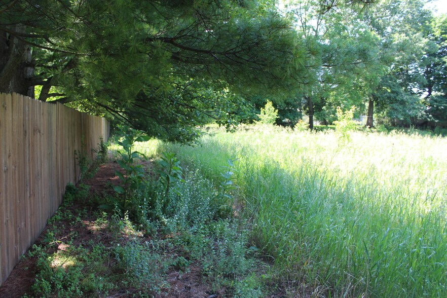 More Photos Of 377 W Kilgore Rd, Portage Land For Lease