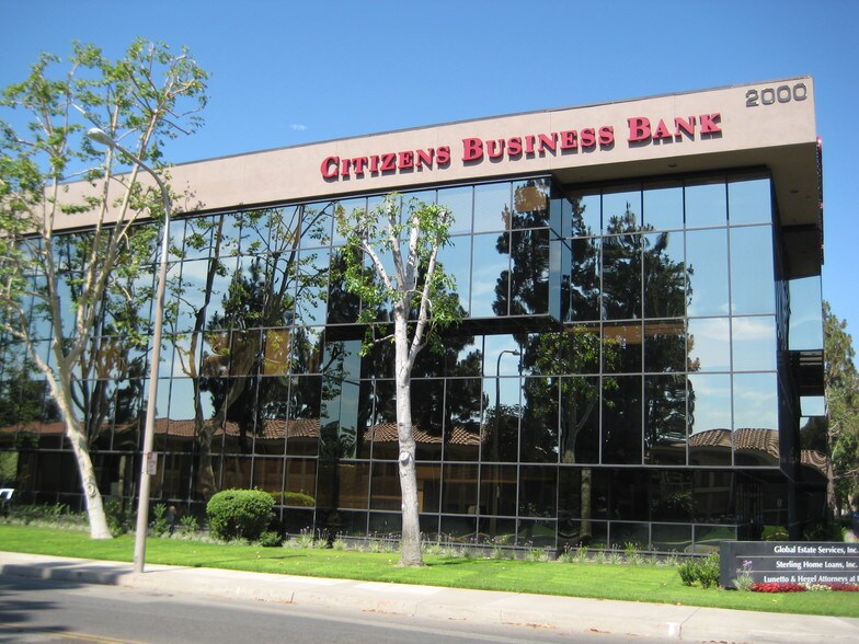 More Photos Of 2000 E 4th St, Santa Ana Office For Lease