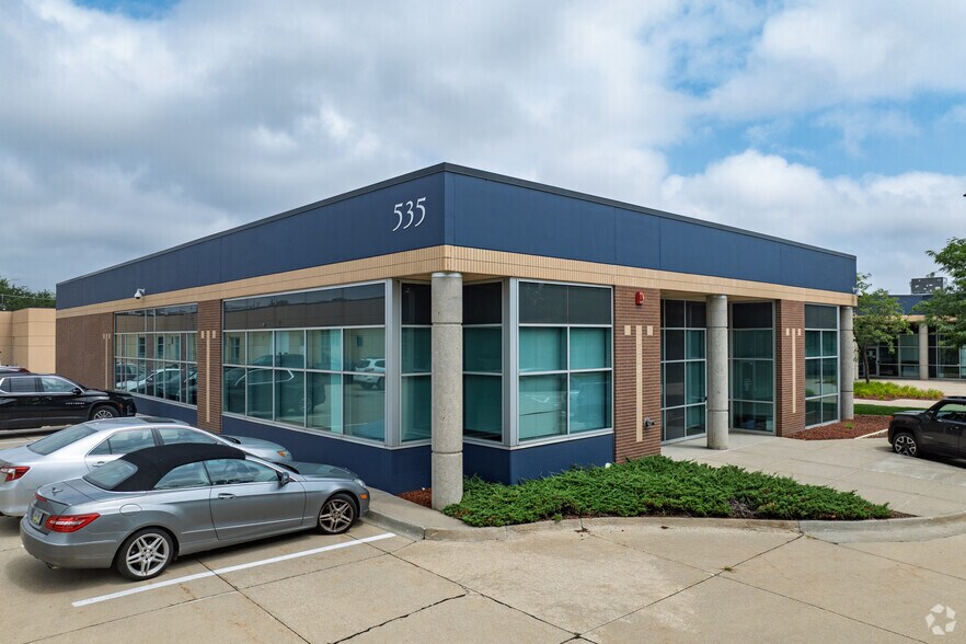 More Photos Of 535 SW 7th St, Des Moines Flex For Sale