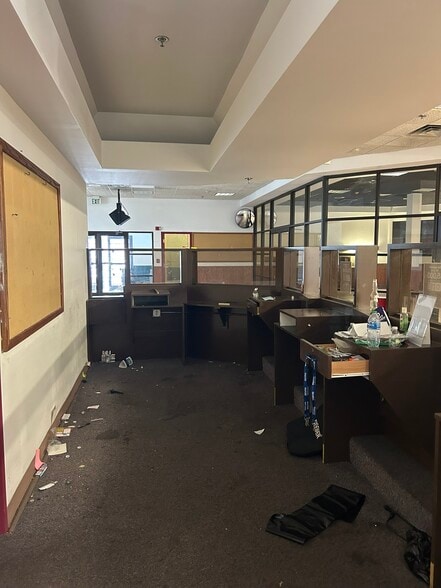 More Photos Of 118 Grant St, Buffalo Storefront Retail Office For Lease