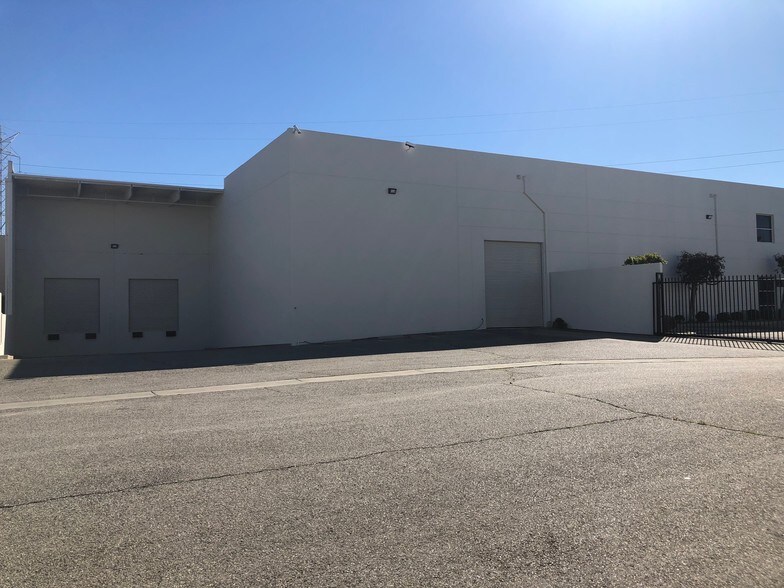 More Photos Of 4517 Littlejohn St, Baldwin Park Warehouse For Lease