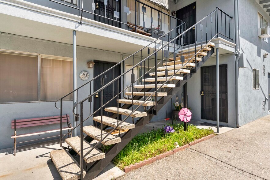 More Photos Of 568 E Colorado Ave, Glendora Apartments For Sale